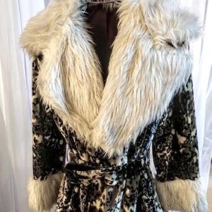 Vintage Leopard Velvet and Faux Fur 70's Jacket L